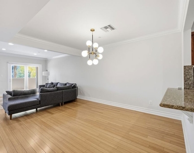 1838 Westholme Avenue - Photo Thumbnail 22
