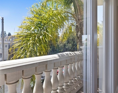 1838 Westholme Avenue - Photo Thumbnail 47