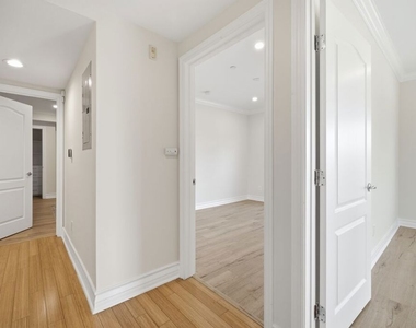 1838 Westholme Avenue - Photo Thumbnail 38