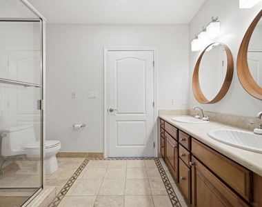 1838 Westholme Avenue - Photo Thumbnail 33