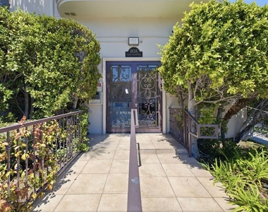1838 Westholme Avenue - Photo Thumbnail 6