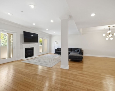 1838 Westholme Avenue - Photo Thumbnail 17