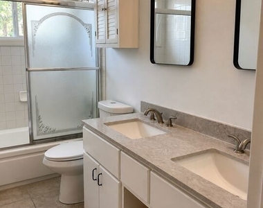 6462 Franrivers Avenue - Photo Thumbnail 11