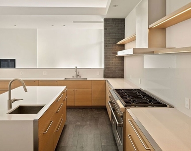 3646 Inglewood Boulevard - Photo Thumbnail 9