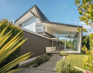 3646 Inglewood Boulevard - Photo Thumbnail 26
