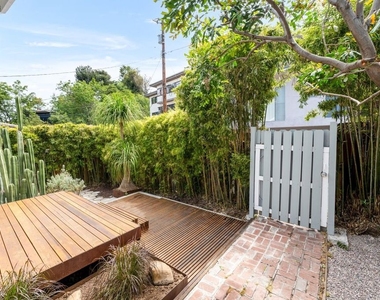 1843 Lucile Avenue - Photo Thumbnail 2
