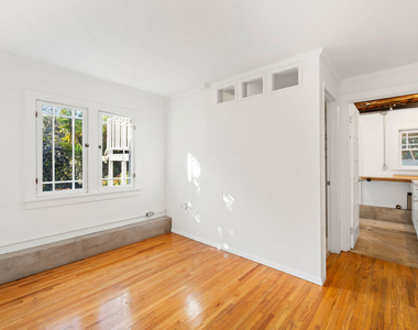 1843 Lucile Avenue - Photo Thumbnail 36
