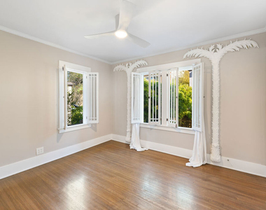 1843 Lucile Avenue - Photo Thumbnail 11