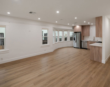 5729 Carlton Way - Photo Thumbnail 1