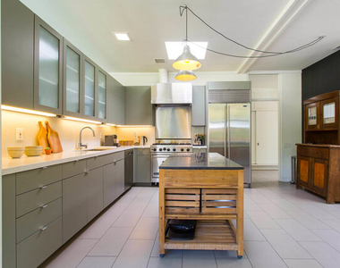 7561 Lolina Lane - Photo Thumbnail 13