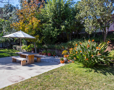 7561 Lolina Lane - Photo Thumbnail 36