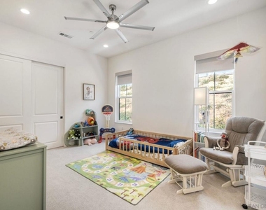 655 Hamilton Lane - Photo Thumbnail 22