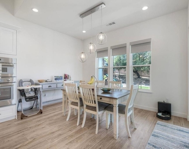 655 Hamilton Lane - Photo Thumbnail 13