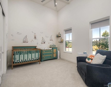 655 Hamilton Lane - Photo Thumbnail 20