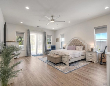 655 Hamilton Lane - Photo Thumbnail 14