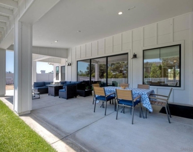 655 Hamilton Lane - Photo Thumbnail 28