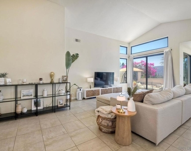 17586 Bocage Point - Photo Thumbnail 6