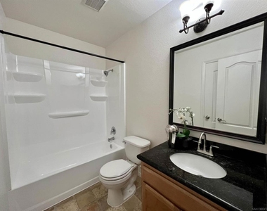 526 Calle Montecito - Photo Thumbnail 21