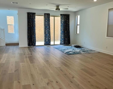 779 Edward Scholle Drive - Photo Thumbnail 1