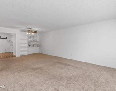 7137 Shoup Avenue - Photo Thumbnail 6