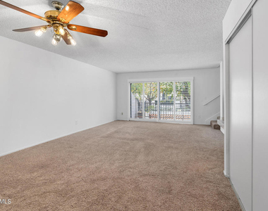 7137 Shoup Avenue - Photo Thumbnail 11