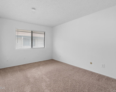 7137 Shoup Avenue - Photo Thumbnail 20
