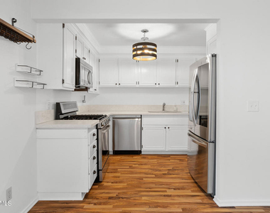 7137 Shoup Avenue - Photo Thumbnail 25