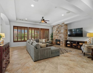 48476 Big Horn Drive - Photo Thumbnail 2