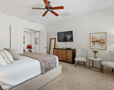 48476 Big Horn Drive - Photo Thumbnail 31