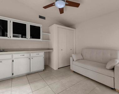 74558 Monteverde Way - Photo Thumbnail 12