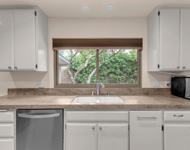 74558 Monteverde Way - Photo Thumbnail 19