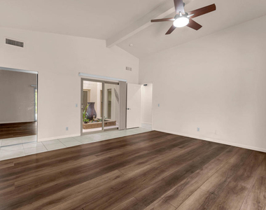74558 Monteverde Way - Photo Thumbnail 25