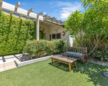 74558 Monteverde Way - Photo Thumbnail 2