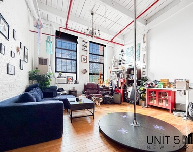345 Eldert Street - Photo Thumbnail 3