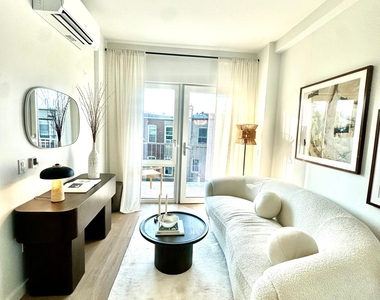 1615 Cedar Street - Photo Thumbnail 2