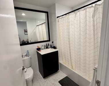 22-44 Jackson Avenue - Photo Thumbnail 6