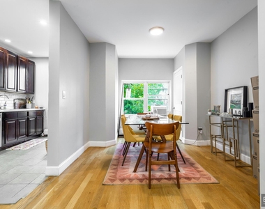 Sterling Place - Photo Thumbnail 2