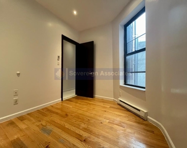 342 Manhattan Avenue - Photo Thumbnail 5