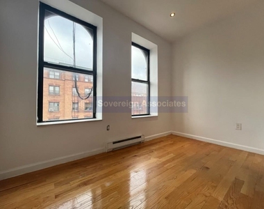342 Manhattan Avenue - Photo Thumbnail 9