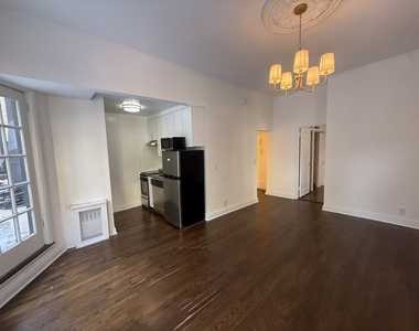 961 Lexington Avenue - Photo Thumbnail 2
