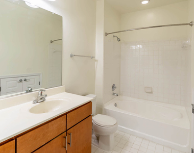 6210 Belcrest Road - Photo Thumbnail 53