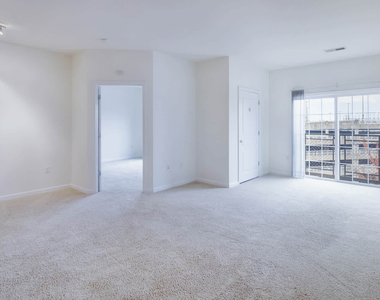 6210 Belcrest Road - Photo Thumbnail 10