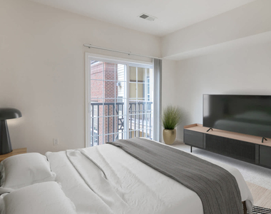 6210 Belcrest Road - Photo Thumbnail 52