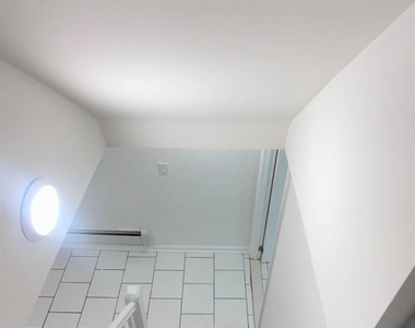 134 Scranton Avenue - Photo Thumbnail 11