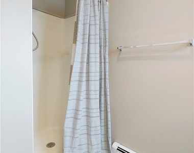 3 Teneyck Avenue - Photo Thumbnail 20