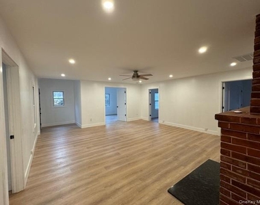 45 Old Field Road - Photo Thumbnail 10