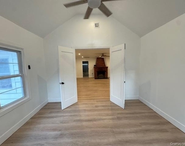 45 Old Field Road - Photo Thumbnail 14