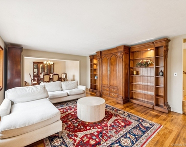 5 Linda Court - Photo Thumbnail 5