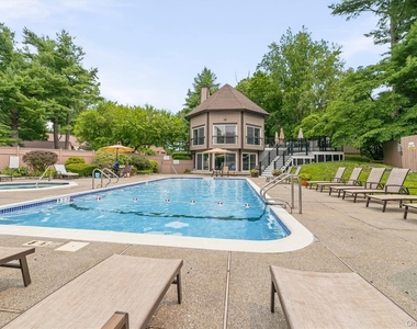 101 Eagle Bay Drive - Photo Thumbnail 31