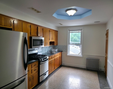 10648 97th Street - Photo Thumbnail 13